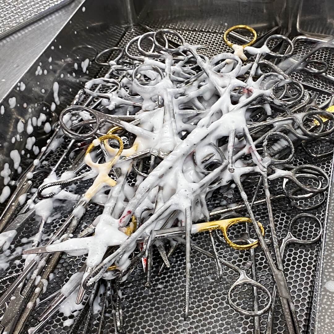 EcoBase non-enzymatic detergent designed for automated processes, such as tunnel washer, ultrasonic washers and cart washers